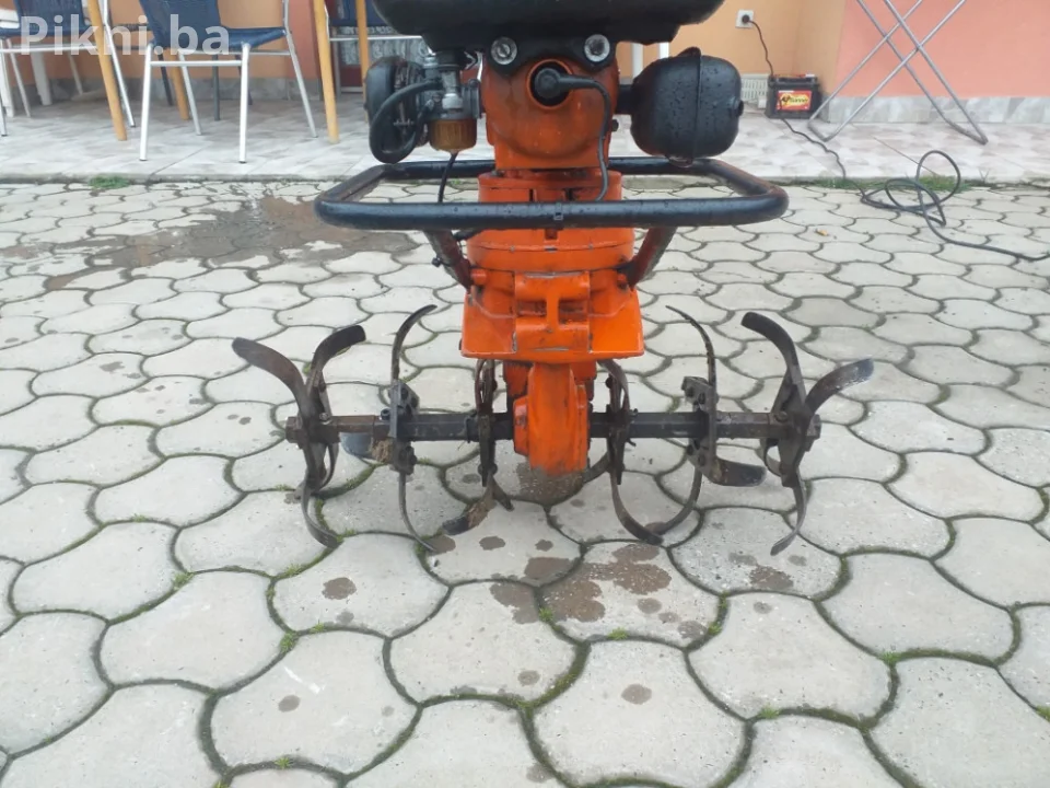 Freza kopačica tomos Mk-2 servisirana ima video ispod
