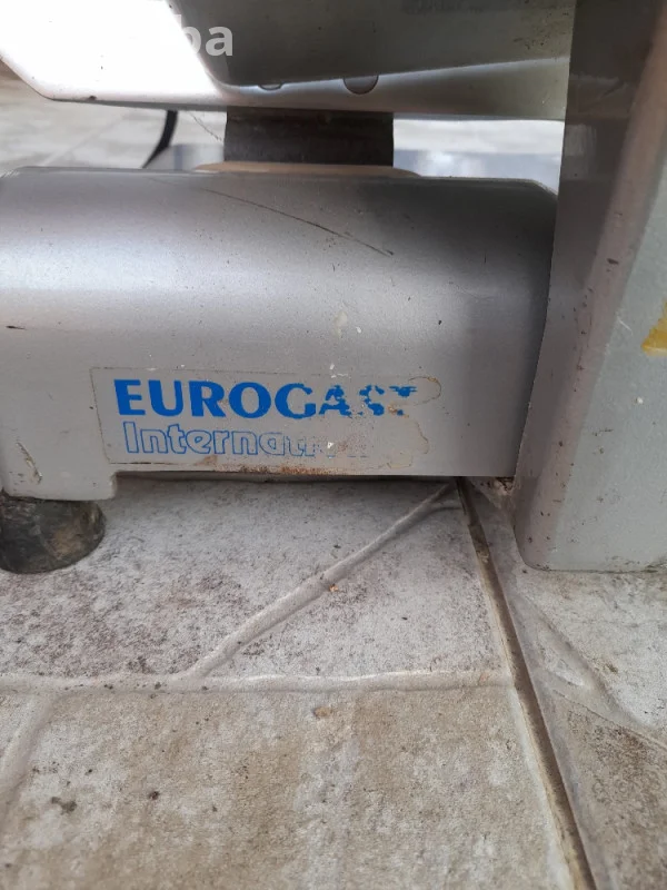 Profesionalna Salamoreznica / Mesoreznica EUROGAST Type 250