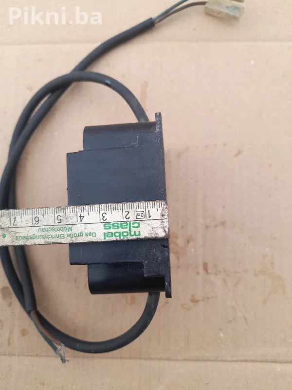 Snažan Transformator (Trafo) 200 VA - 220V na 27.8V (Izmjenični A