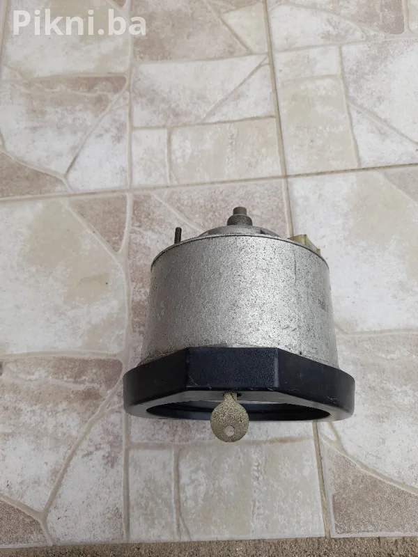 Analogni Tahograf KIENZLE (VDO) 24V - ISPRAVAN!