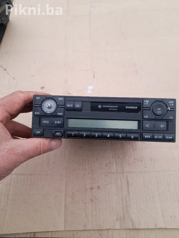 ORIGINAL VW GAMMA Auto Radio / NEISPITAN / Uvoz iz Njemačke (30 K