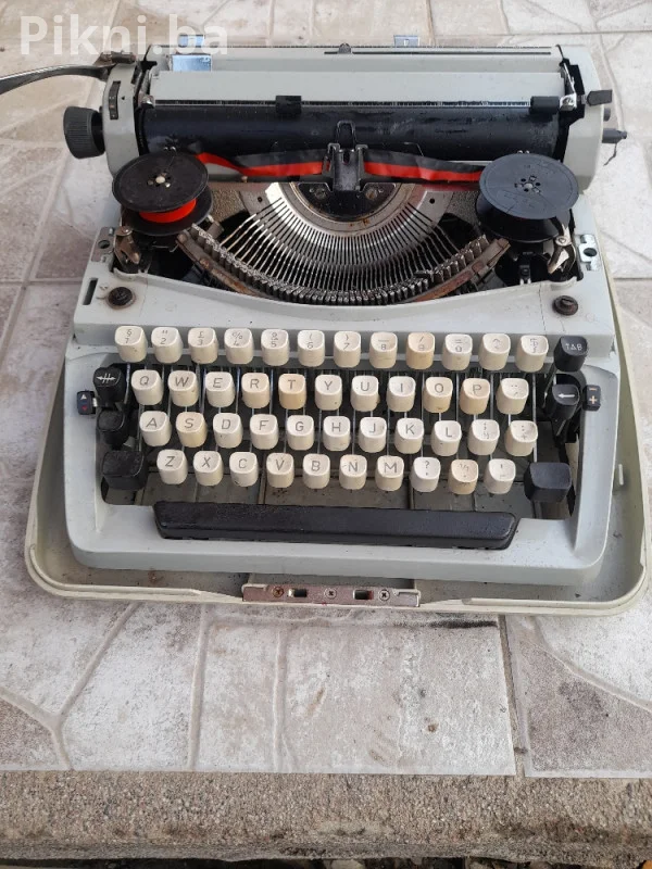 VINTAGE PISAĆA MAŠINA "Willy Scheidegger Vento" - Made in Germany