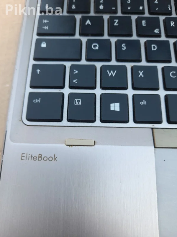 LAPTOP HP EliteBook 8570p / Intel i7 / Aluminijum - ZA DIJELOVE