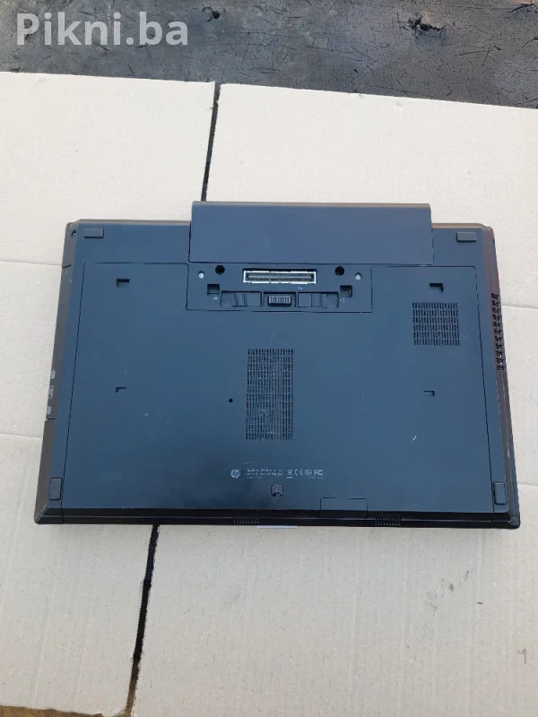 LAPTOP HP EliteBook 8570p / Intel i7 / Aluminijum - ZA DIJELOVE