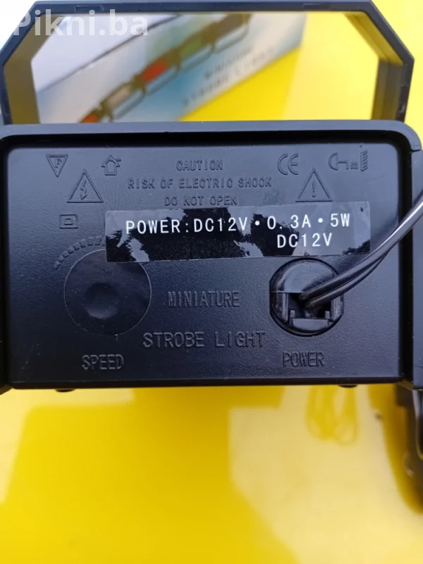 HIT PONUDA! Mini Stroboskop/Rotacija Lampe NARANDŽASTA/ŽUTA 12v