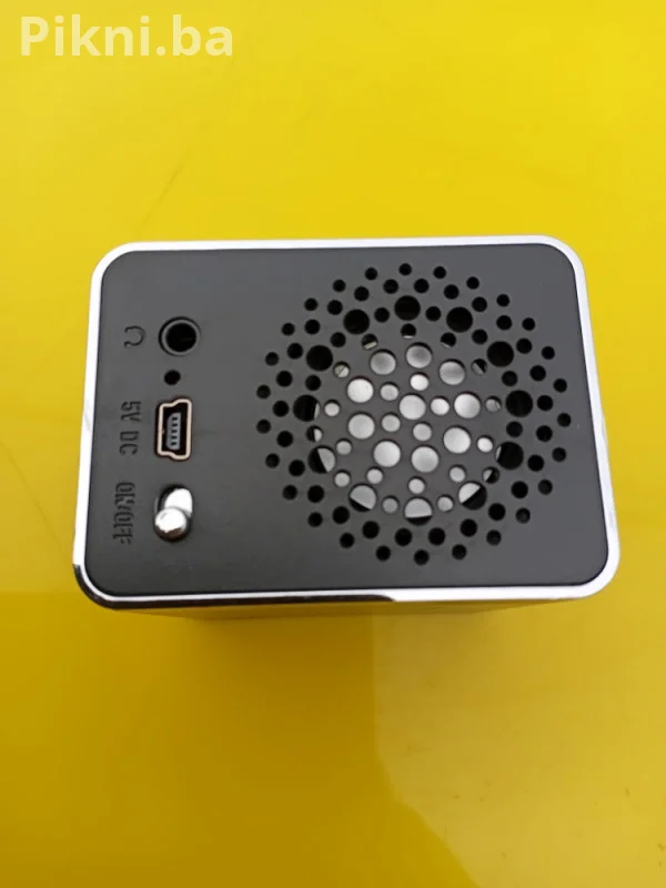 RASPRODAJA! Mini Hi-Fi Zvučnik / Radio / Alarm HI-RICE SD-502 (Me