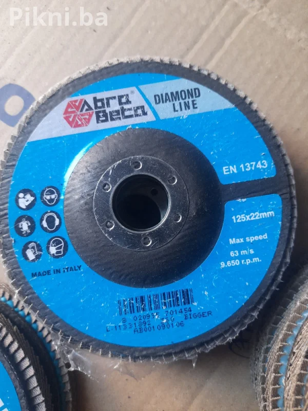 Profi disk za brušenje sa papirima za metal 125x22mm