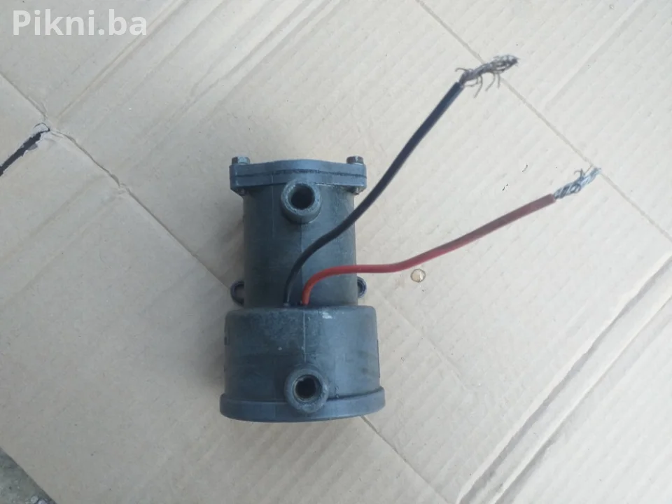 Pumpa za naftu dizel 44-4878 sa filterom