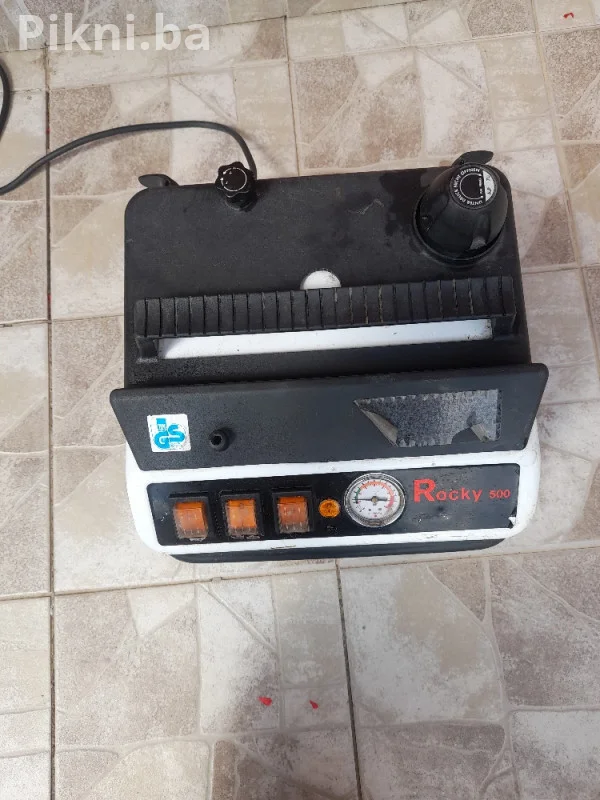 ROCKY 500 Profesionalni Paročistač - 2200W, INOX Kotao 4.5 Bar