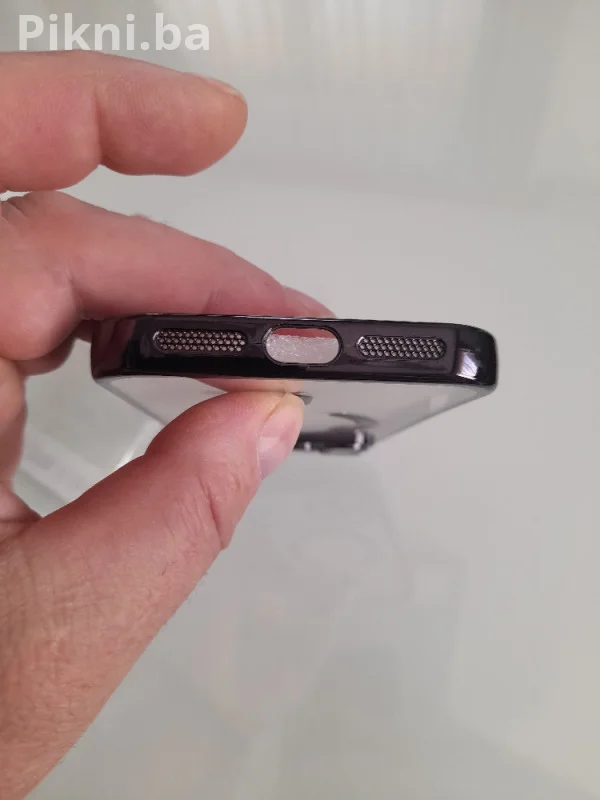 Luxury Frosted Magnetic Maska za iPhone 17 Pro Max / Crna Mat