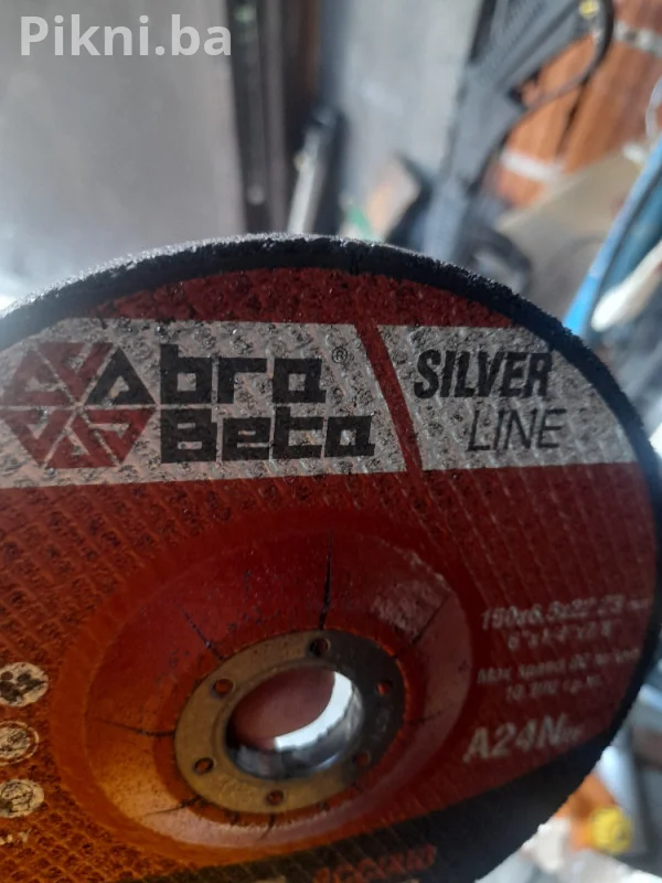NOVO! Prodajem 13 brusnih/reznih ploča za metal Abicor Binzel (15