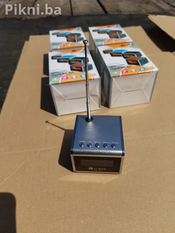 Prienosni mikro USB-AUX-CD zvučnik, mp3 radio fm plejer