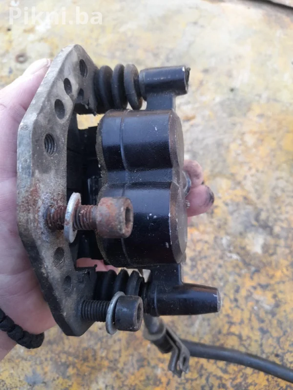 Kociona klijesta prednja kocnica motociklo motor