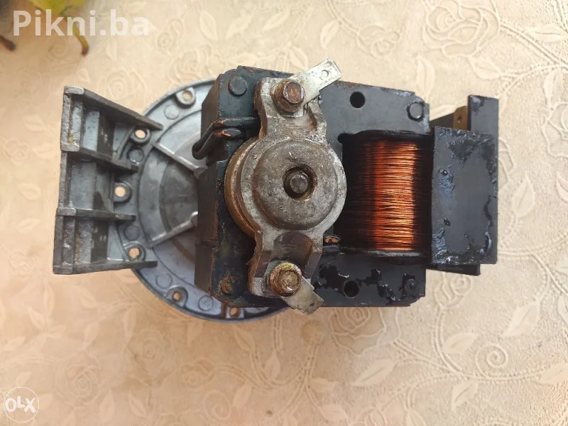 Elektro motor elektromotor 220v iskra MP0711 pumpa za vodu ves