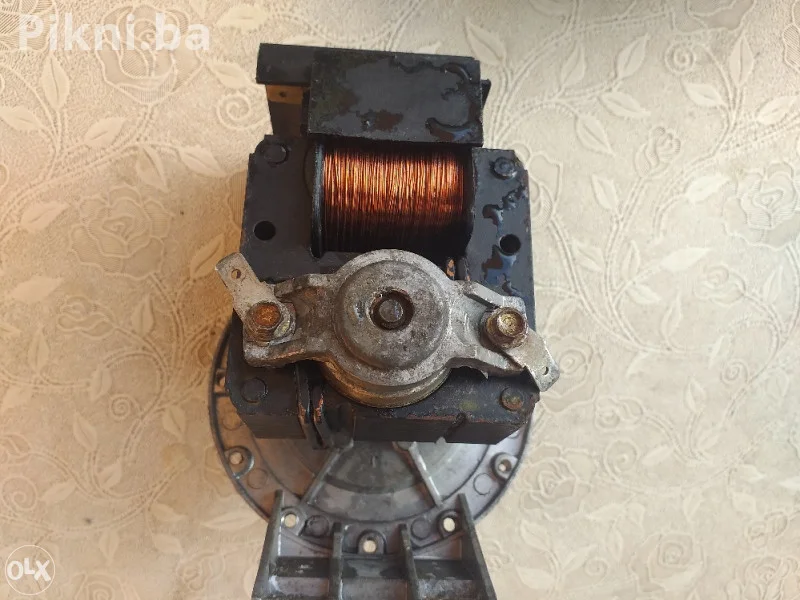 Elektro motor elektromotor 220v iskra MP0711 pumpa za vodu ves