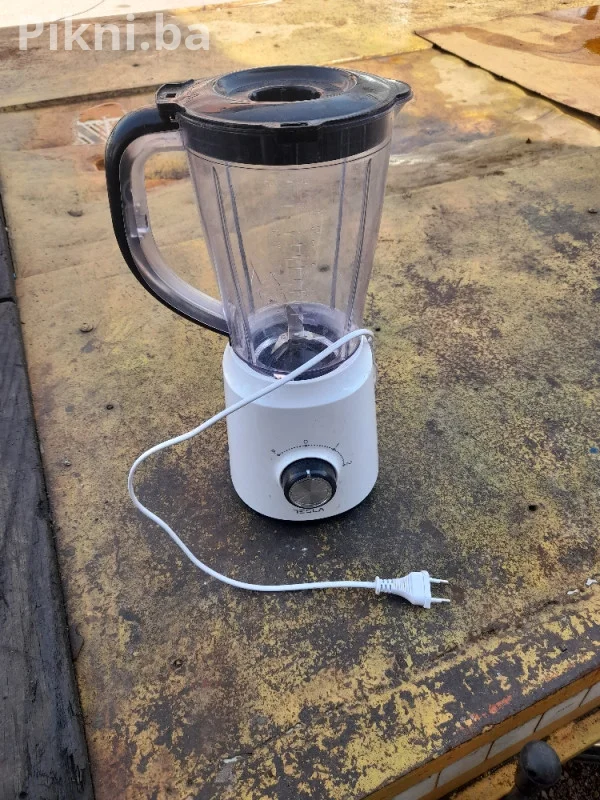 Tesla blender BL201W (500W) / Ispravan motor / Za dijelove