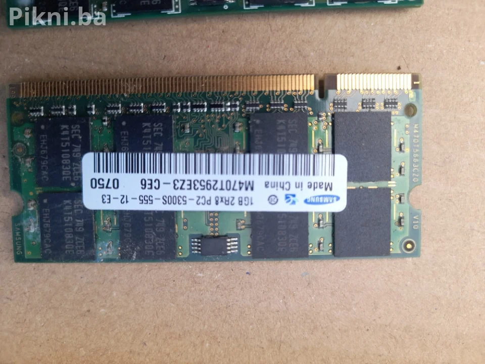 Dijelovi za laptop Acer Extensa 5220 / 5620 (Ekran, HDD, RAM)