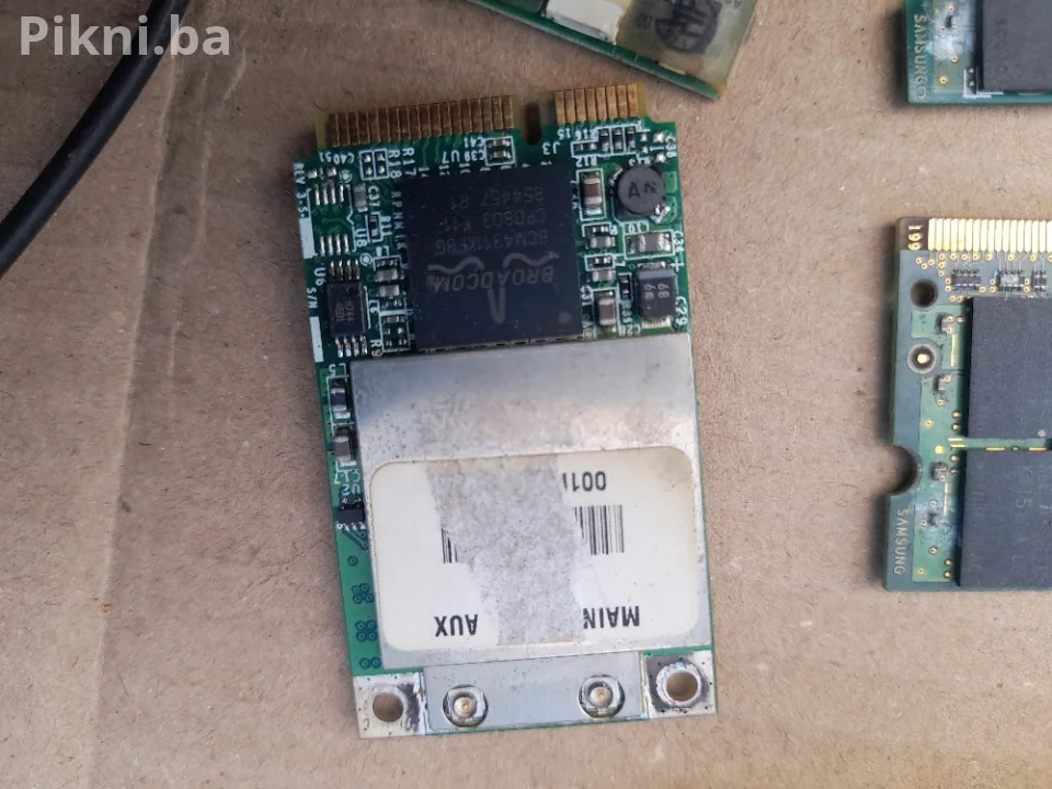 Dijelovi za laptop Acer Extensa 5220 / 5620 (Ekran, HDD, RAM)