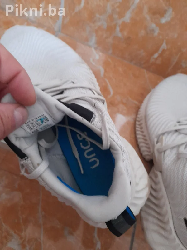 Adidas Alphabounce,patike broj 45 - Kao nove, nošene samo jednom!