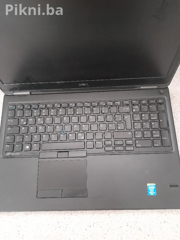 Dell Latitude E5550 i5 / ZA DIJELOVE / IZ Njemačke