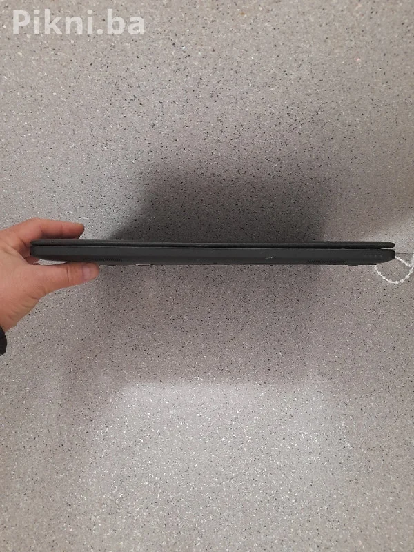 Dell Latitude E5550 i5 / ZA DIJELOVE / IZ Njemačke