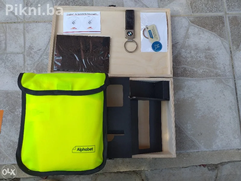 BMW ORIGINAL Promotivni Set! NOVO! EKSKLUZIVNA Drvena Poklon Kuti
