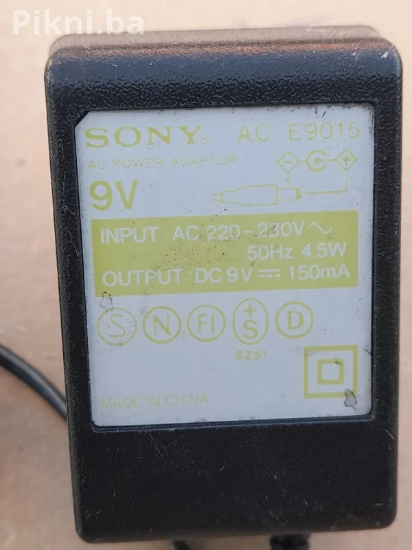 ORIGINALNI SONY AC ADAPTER AC-E9015 9V 150mA PUNJAČ