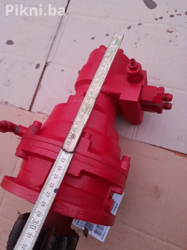 GOTOVO NOV! Brevini Hidro-Motor sa Reduktorom EM1010-80 (Samo 500