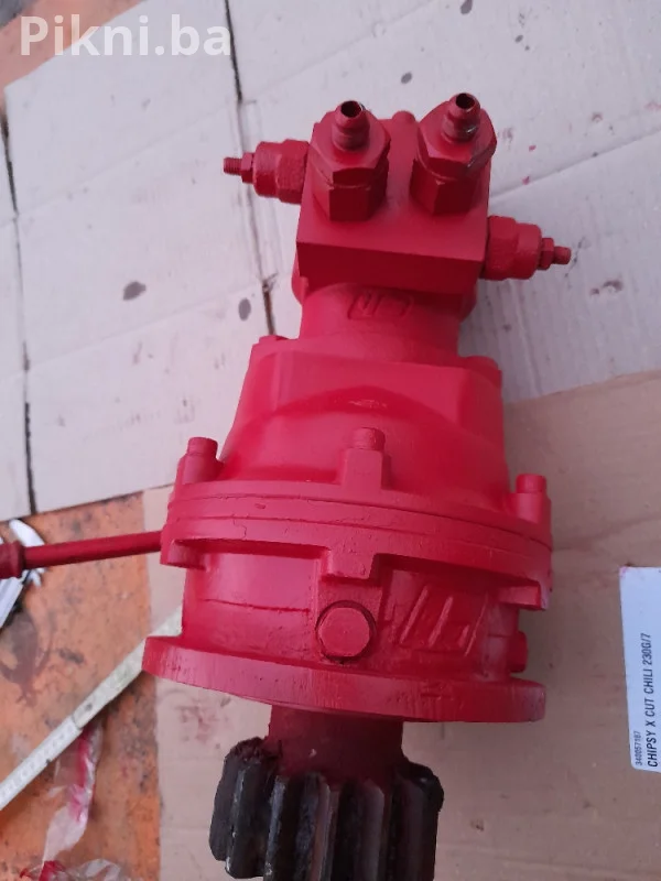 GOTOVO NOV! Brevini Hidro-Motor sa Reduktorom EM1010-80 (Samo 500