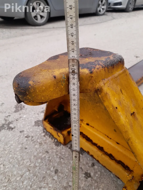 Viljuške / Ruke Paletara - Nosivost 2000 KG (2 Tone) | Idealno za