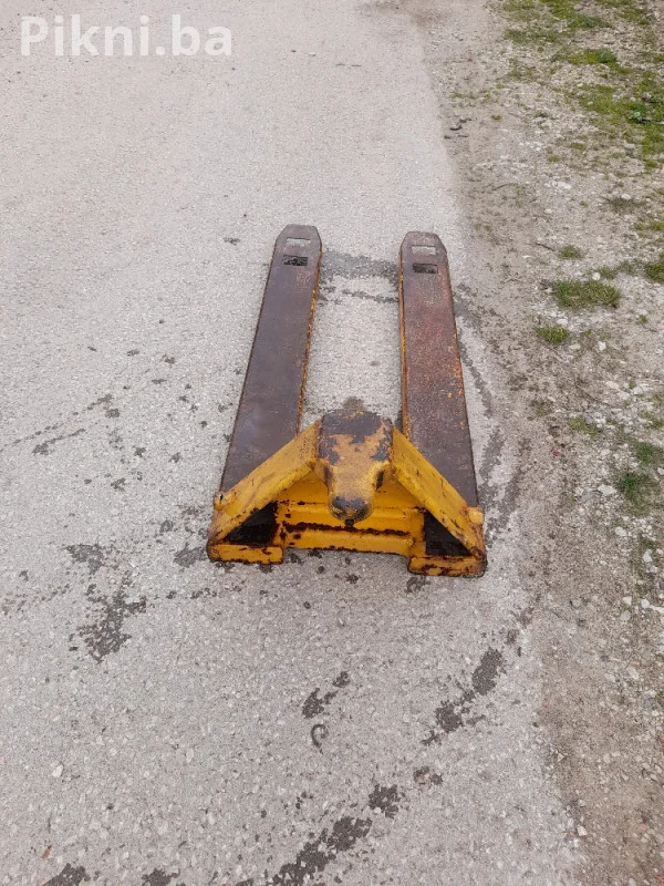 Viljuške / Ruke Paletara - Nosivost 2000 KG (2 Tone) | Idealno za