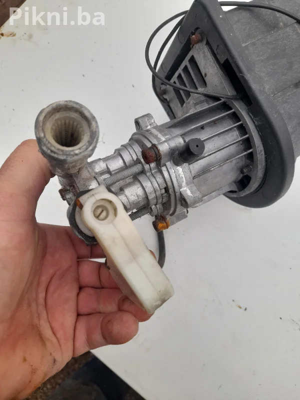 Motor i Glava Pumpe za Perač pod Pritiskom (Wap) - 230V - ISPRAVA