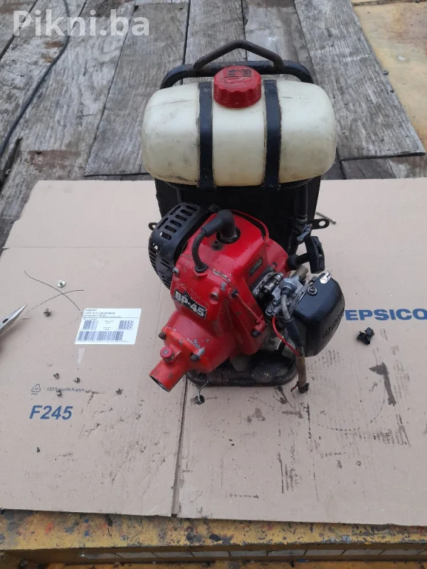 BRZA PRODAJA: Shindaiwa Leđni Motor SK45F / BP-45 (Made in Japan)