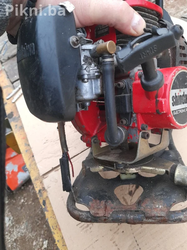 BRZA PRODAJA: Shindaiwa Leđni Motor SK45F / BP-45 (Made in Japan)