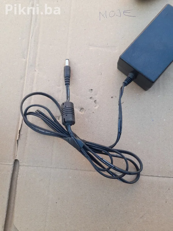 UNIVERZALNI AC ADAPTER (PUNJAČ) DURA MICRO INC. 12V 2A - 100% ISP