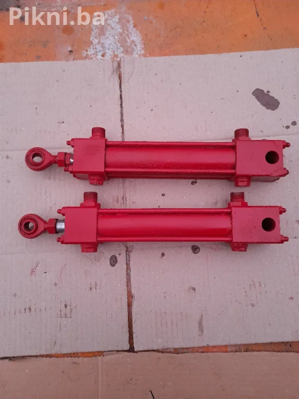 Hidraulicni cilindar klip dvosmerni radni hod 14cm