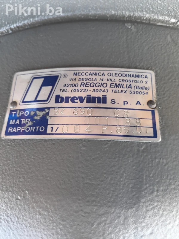GOTOVO NOV! Brevini Reduktor BZ 690 CS - SAMO 500 Radnih Sati
