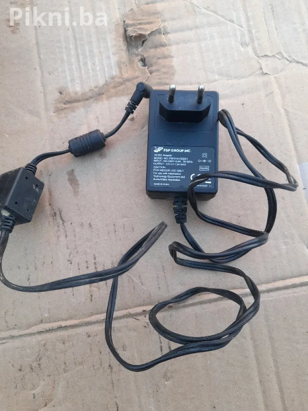 PRODAJEM: Adapter FSP Group 12V 1.5A sa Ugrađenim Prekidačem