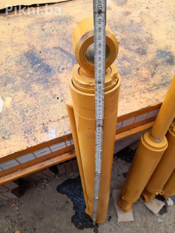 Hidraulicni cilindar klip 118cm bager utovarivac traktor skip MF