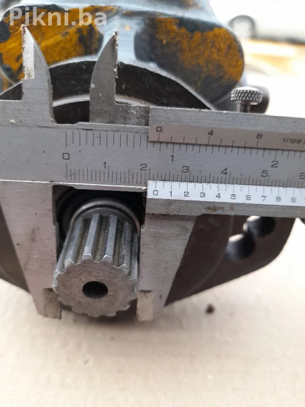 HIDRAULIČNA PUMPA/MOTOR ZA MAŠINE - 100% ISPRAVNA! BAGER TRAKTOR