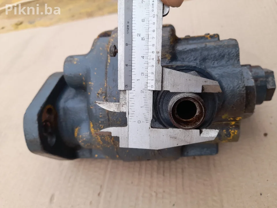HIDRAULIČNA PUMPA/MOTOR ZA MAŠINE - 100% ISPRAVNA! BAGER TRAKTOR
