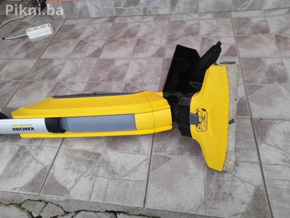 Profi usisivač Karcher FC 5 Čistač podova (Kao nov / Malo radio)