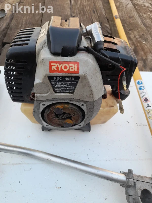 Dijelovi za trimer Ryobi RBC-40SB (40cc) - Motor ispravan!