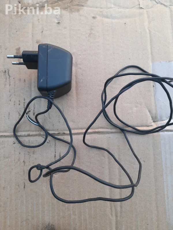 Nokia Punjač ACP-7E (3.7V / 355mA) - ZA DIJELOVE