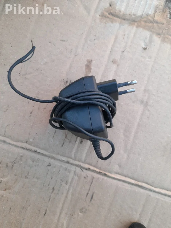 Nokia Punjač ACP-7E (3.7V / 355mA) - ZA DIJELOVE