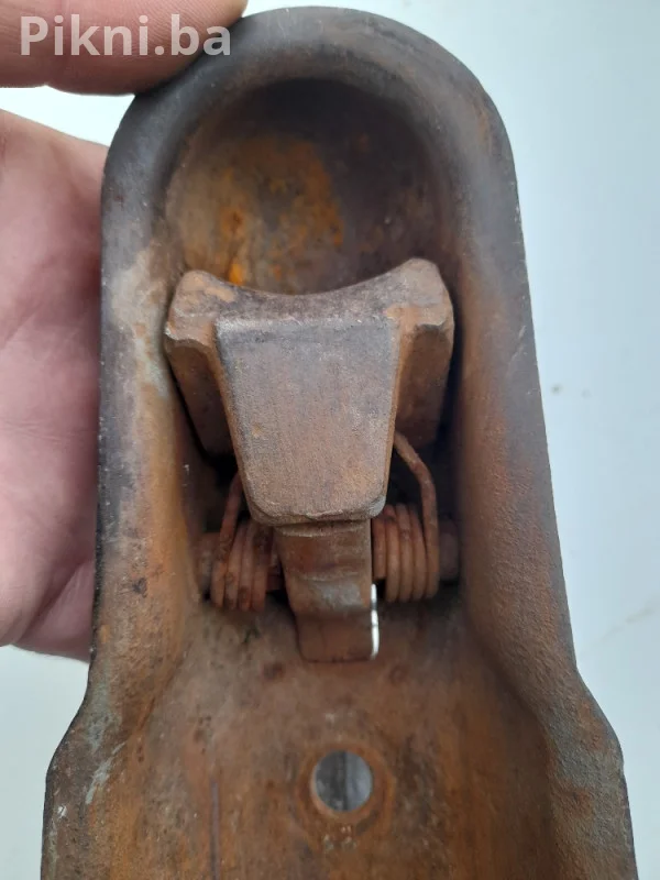 Šapa za auto prikolicu (Original - Masivna) ruda kuka