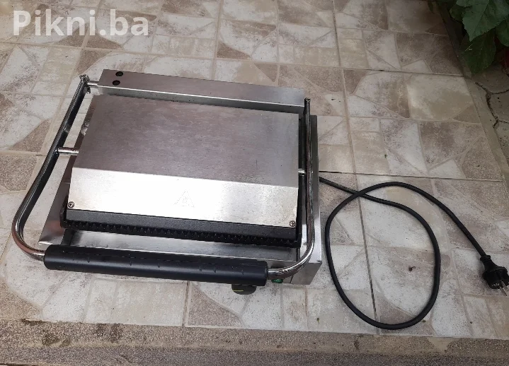 🔥 Profesionalni Hendi Kontaktni Gril (Toster) – 2250W 🔥