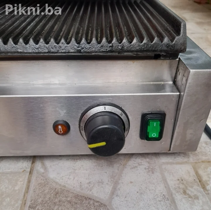 🔥 Profesionalni Hendi Kontaktni Gril (Toster) – 2250W 🔥