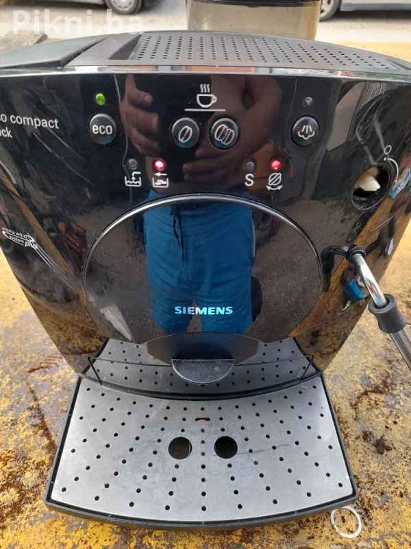 Kafe aparat Siemens Surpresso Neispravan,povoljno! Aparat za kafu