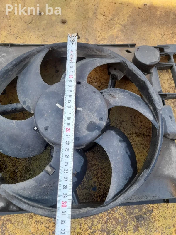 SUPER AKCIJA! VENTILATOR HLADNJAKA SA KUĆIŠTEM - SAMO 40 KM!